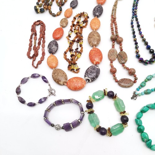 606 - Qty of mostly hardstone bead necklaces / bracelets inc graduated cornelian (67cm), amethyst etc - SO... 