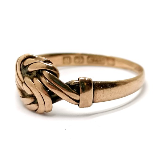 611 - 9ct hallmarked rose gold knot design ring - size T & 2.2g