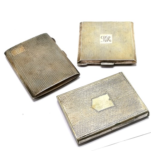 723 - Chester silver cigarettes case with engine turned detail (8cm x 6cm) & silver hallmarked compact (la... 