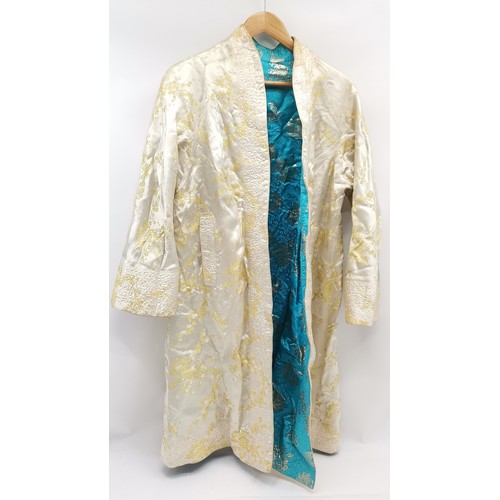 21 - Vintage turquoise embroidered Oriental reversible silk brocade jacket - 52cm across x 106cm long ~ s... 