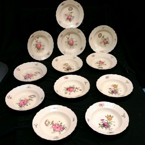 87 - 1954 Royal Copenhagen set of 12 x Botanical soup plates / bowls #1616 ~ 21.5cm diameter with no obvi... 