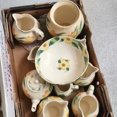 107 - Collection of Jane & Stephen Baughan flower decorated jugs / bowls (largest 23cm diameter) etc