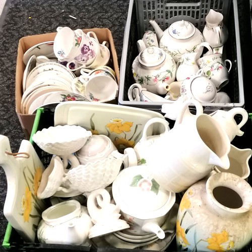 113 - 3 x boxes of mixed china inc. Royal Worcester Arcadia part tea set incl. 2 teapots, Queen's breakfas... 