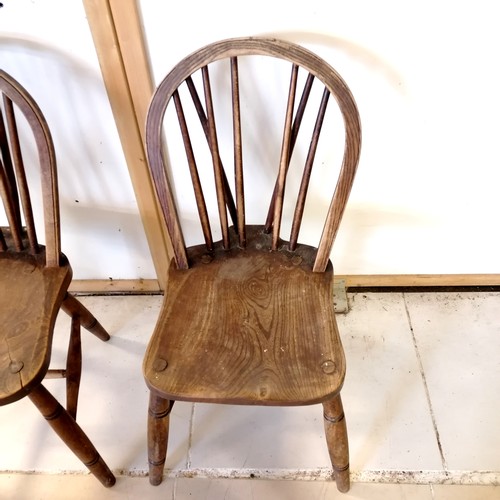 158 - Set of 6 antique wheel back chairs - 1 has a missing spindle to the back