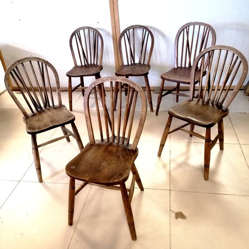 158 - Set of 6 antique wheel back chairs - 1 has a missing spindle to the back