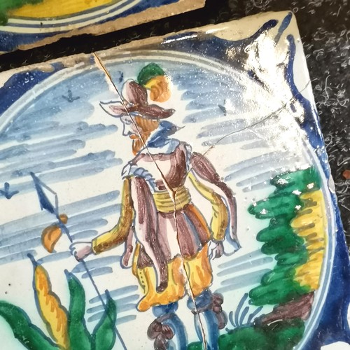 251 - 13 x antique 18th century Dutch Delft polychrome tiles depicting military figures - 13.5cm square an... 