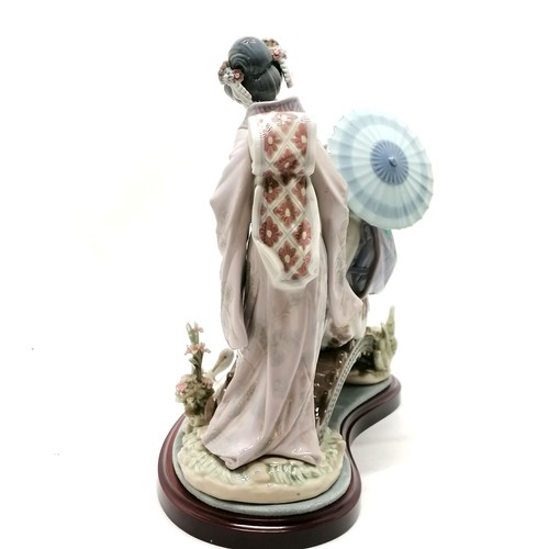 268 - Lladro 'Springtime in Japan' large figurine (with base) by Salvador Debón ~ approx 35cm across x 32.... 