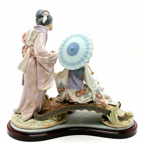 268 - Lladro 'Springtime in Japan' large figurine (with base) by Salvador Debón ~ approx 35cm across x 32.... 