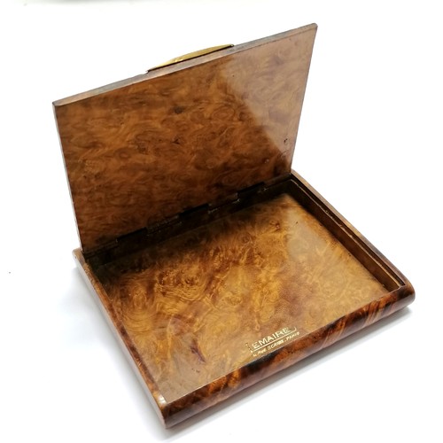 290 - Lemaire (Paris) gold mounted burrwood cigarette box - 10.5cm x 9cm with no obvious damage