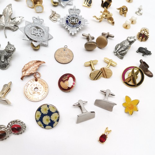 310 - Qty of badges inc squirrel, Rhodesian coin brooch etc t/w qty of cufflinks, tie slides etc - SOLD ON... 