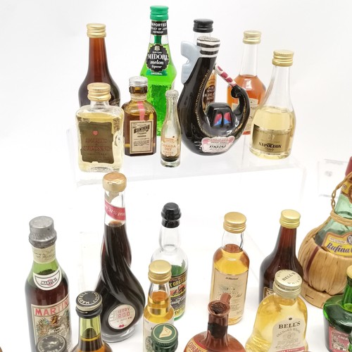 327 - Collection of miniatures  inc Hennessy cognac, Scotch whisky, rum etc