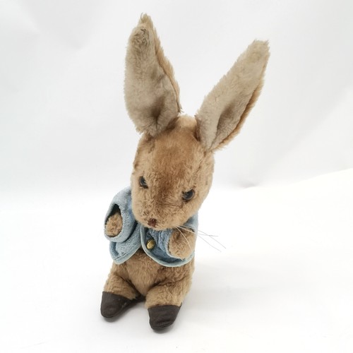 335 - Vintage Eden Toys USA musical Peter Rabbit 30cm high - in good used condition