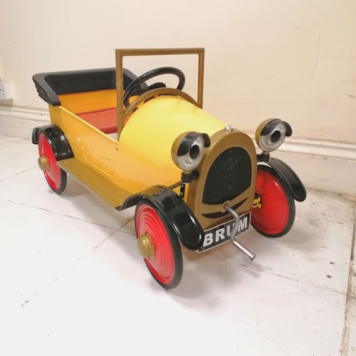 Brum pedal car online