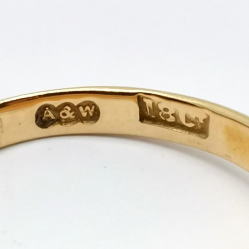 602 - 18ct hallmarked gold signet ring - size K½ & 4g