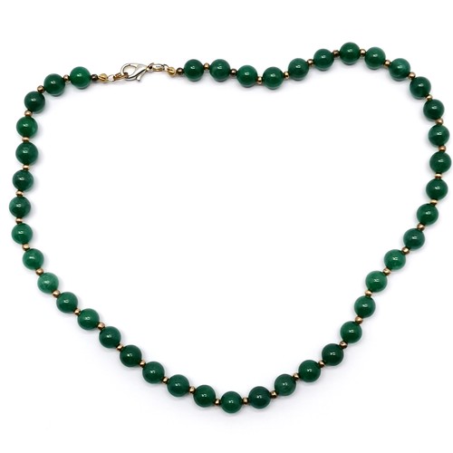 634 - Hardstone green bead necklace - 42cm