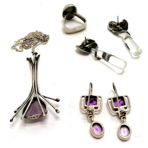 644 - Qty of designer silver jewellery - inc amethyst set pendant (7cm) on silver chain etc ~ total weight... 