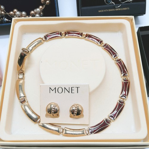 649 - Boxed Monet gold tone necklace + earrings t/w qty of boxed costume jewellery etc - SOLD ON BEHALF OF... 