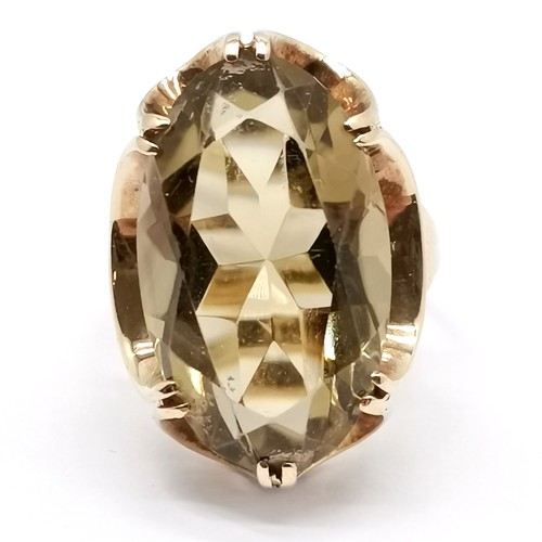 670 - 9ct hallmarked gold citrine stone set ring - size O½ & 7g total weight