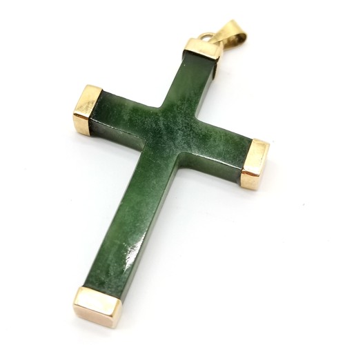 674 - 18ct marked gold mounted nephrite jade cross pendant - 4.5cm & 4.9g total weight ~ has some natural ... 