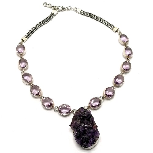 734 - Silver necklet set with amethysts with natural amethyst geode pendant (4.5cm) - 38cm long & total we... 