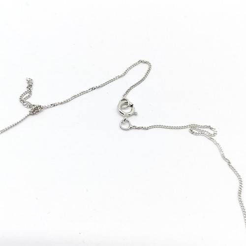 744 - 9ct marked white gold fine 45cm chain - 0.8g - SOLD ON BEHALF OF THE NEW BREAST CANCER UNIT APPEAL Y... 