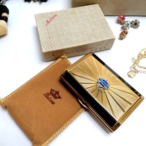 760 - Qty of costume jewellery (some boxed) inc silver coin pendant on chain, sweetie bracelet, powder com... 