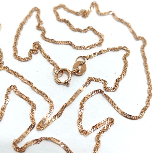 775 - 9ct marked rose gold 44cm neckchain - 0.6g