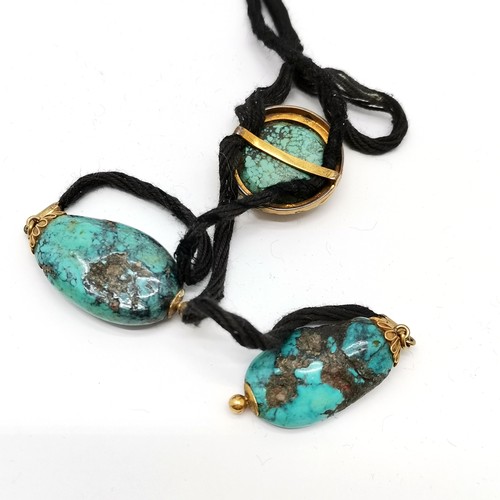 824 - Bolo style necklace with unmarked (touch tests as 15ct) gold mounted turquoise panel / drops - total... 