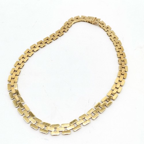 840 - 9ct hallmarked gold 42cm fancy collar style neckchain - 23.9g