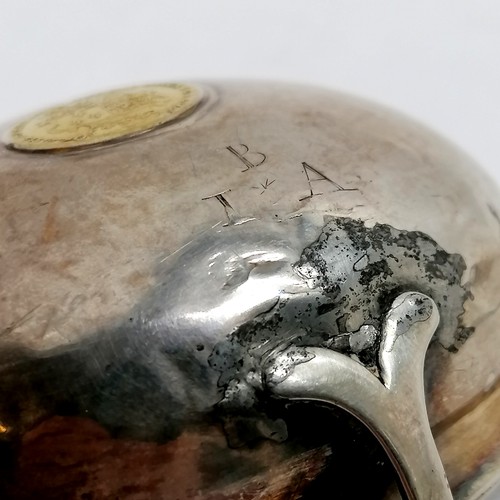 923 - Antique unmarked silver punch ladle inset with George III 1762 quarter guinea (5/- 3d) gold coin ~ t... 