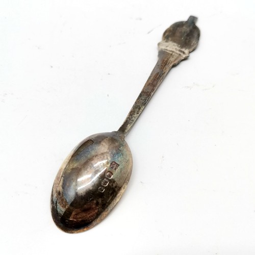 935 - Cased set of 1937 Coronation silver spoons by Cooper Brothers & Sons Ltd - 11cm long & 83g