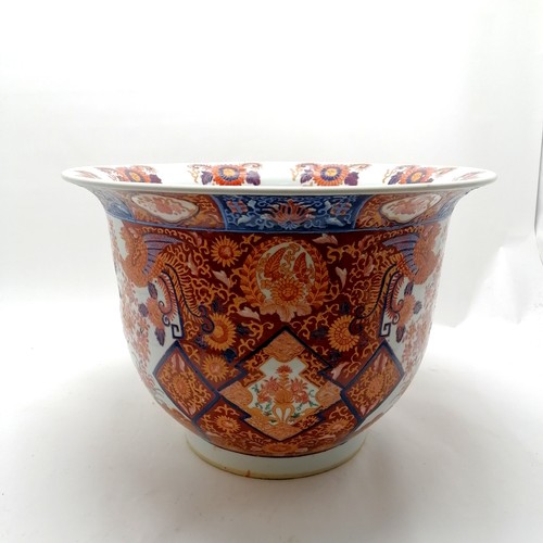 48 - Large Oriental Imari jardiniere with 6 character marks to base - 48cm diameter x 33cm high ~ signs o... 