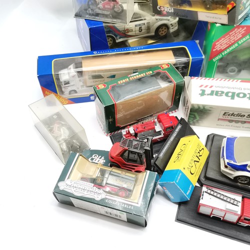 213 - Qty of mostly boxed toy cars, lorries etc