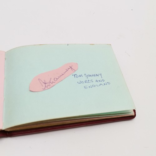 229 - Autograph book signed by (mostly) cricketers inc Tom Graveney, Gordon Greenidge, Mushtaq Mohammad, F... 