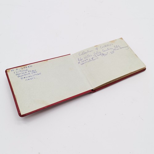 229 - Autograph book signed by (mostly) cricketers inc Tom Graveney, Gordon Greenidge, Mushtaq Mohammad, F... 