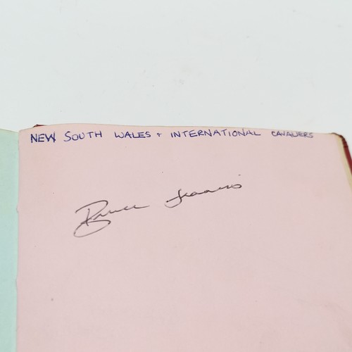 229 - Autograph book signed by (mostly) cricketers inc Tom Graveney, Gordon Greenidge, Mushtaq Mohammad, F... 