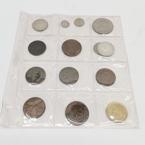 251 - Qty of coins - 2 albums (inc GB £5 & silver) t/w tins of GB ½d's