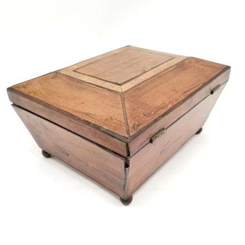 261 - Regency yew wood veneered sewing box with fitted tray terminating on 4 brass ball feet - 25cm x 20cm... 