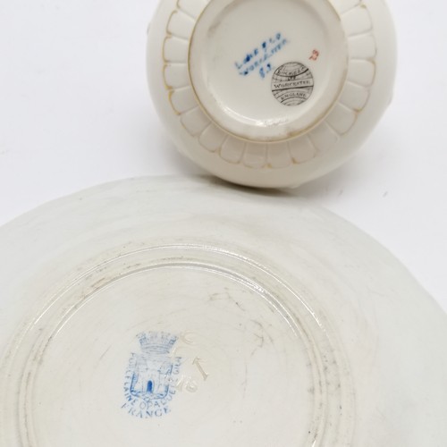 280 - Qty of odd ceramics inc Belleek, Worcester, French hot air ballooning political plate (20cm), Wade d... 