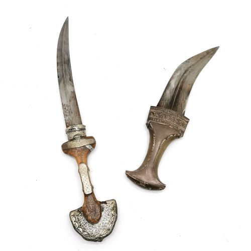 288 - 2 x antique jambiya daggers in original sheaths - shortest with unmarked silver mounts & horn handle... 