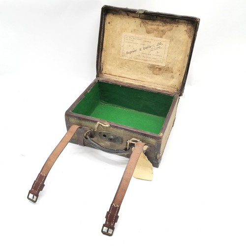 289 - Lt-Col Victor Buller Turner VC (17 January 1900–72) leather & canvas cartridge case with brass fitti... 