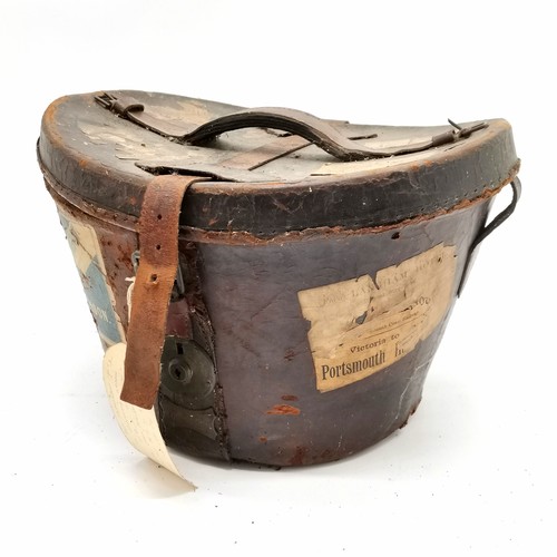 322 - Antique Scott & Co top hat in original tan leather carry hatbox with old labels ~ in used condition ... 