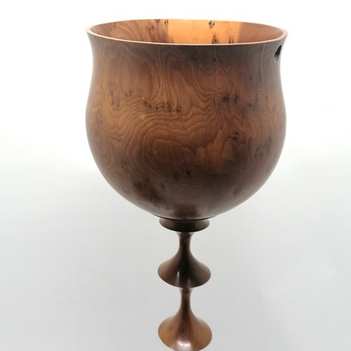 376 - Intricate turned large yew wood goblet (73cm high & has chip on stem) t/w yew wood tazza (19cm diame... 