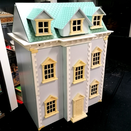 455 - Vintage 3 story dolls house with opening front and lift off roof T/W 7 dolls and a quantity of dolls... 