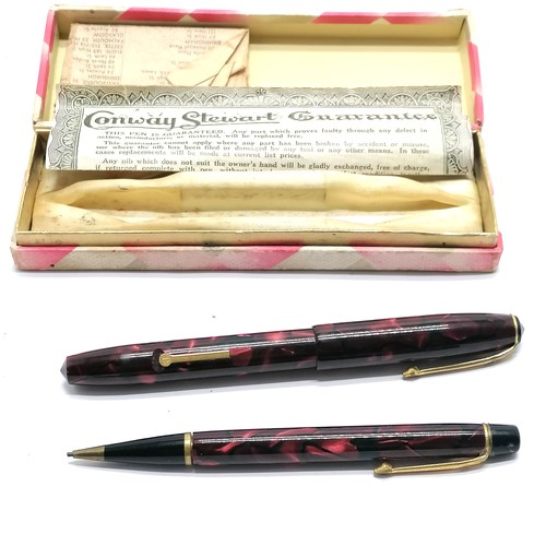 500 - Conway Stewart #14 fountain pen with nippy #2 propelling pencil in original retail box with instruct... 