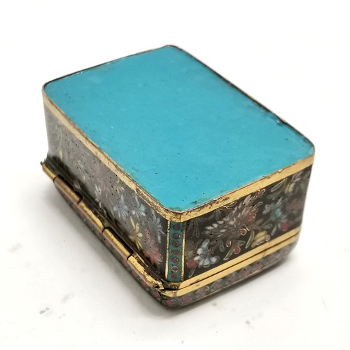 22 - Oriental cloisonne box with floral decoration & with hinged lid (catch a/f) - 5.5cm across