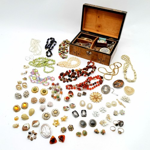 290 - Quantity of jewellery mostly costume to include 2 silver rings, costume earrings carved mother of pe... 