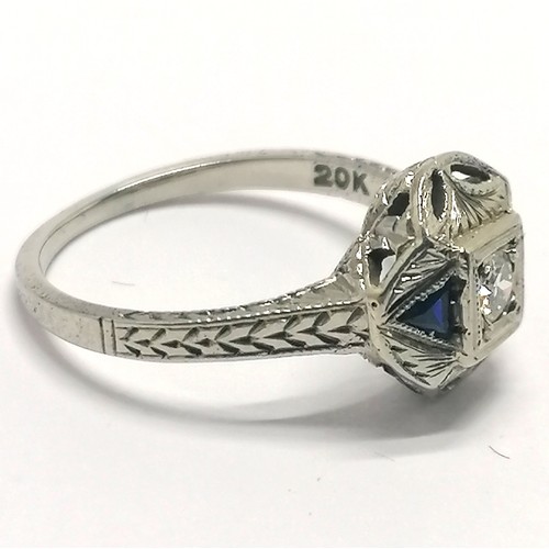 332 - Art Deco white gold ring set with diamond & triangular blue stones - size K½ & 2.7g total weight