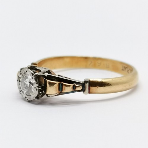 347 - 18ct gold & platinum diamond solitaire ring with fancy shoulders - size K & 2.4g total weight