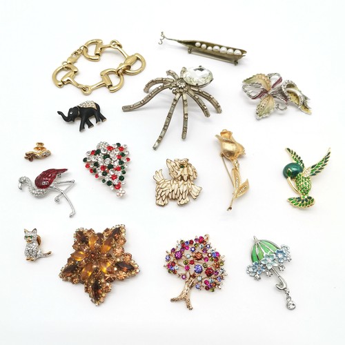 353 - Qty of mostly costume brooches inc Michael Michaud 7 pearl pea pod (8.5cm), elephant, umbrella pliqu... 